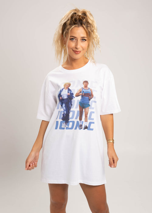 Dr.Moose Byron Bay Kath & Kel Iconic T-Shirt