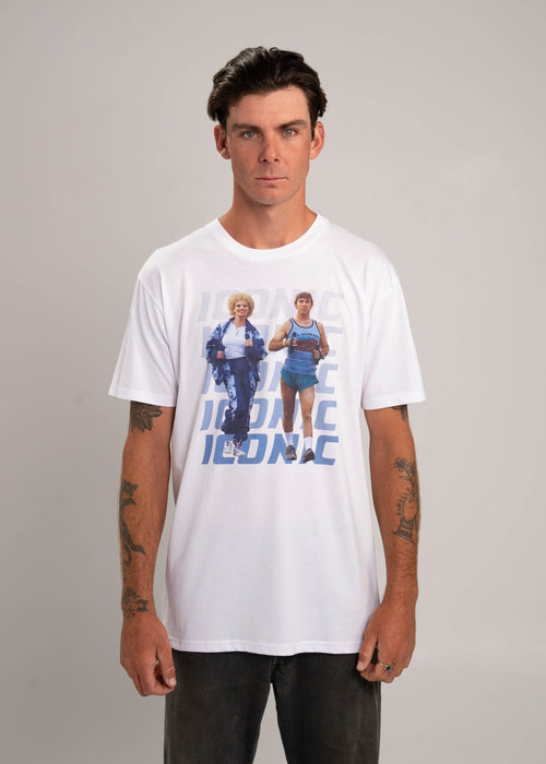 Dr.Moose Byron Bay Kath & Kel Iconic T-Shirt