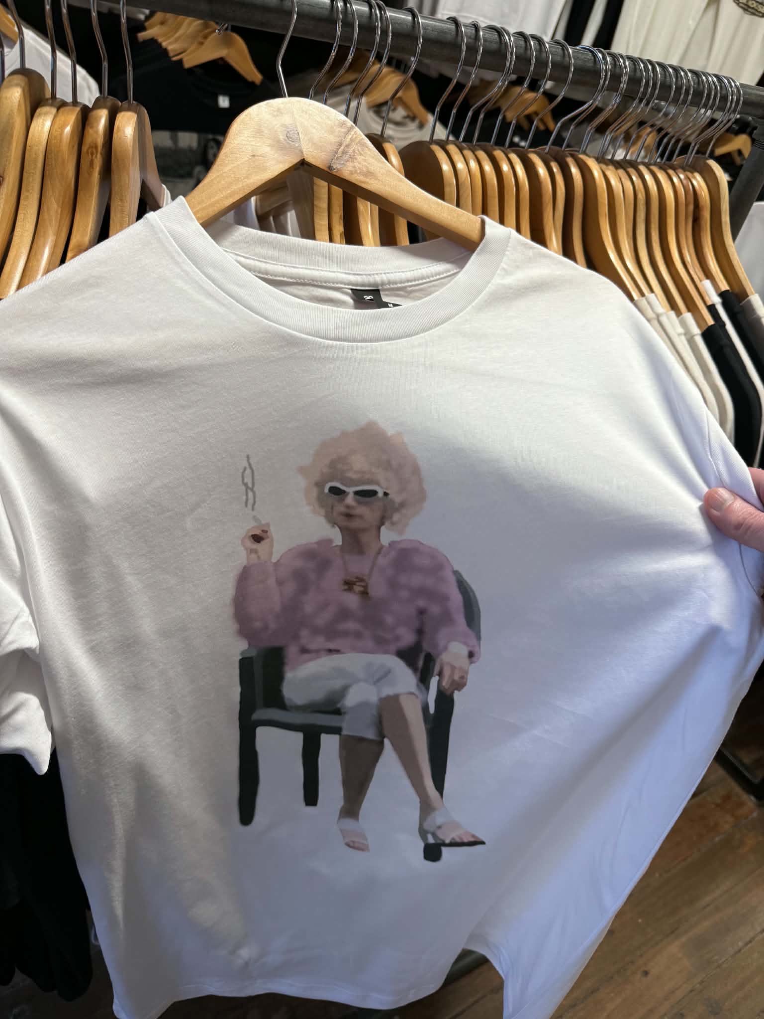 Dr.Moose Byron Bay Funny T-Shirt Kath Stay Foxy Kath & Kim