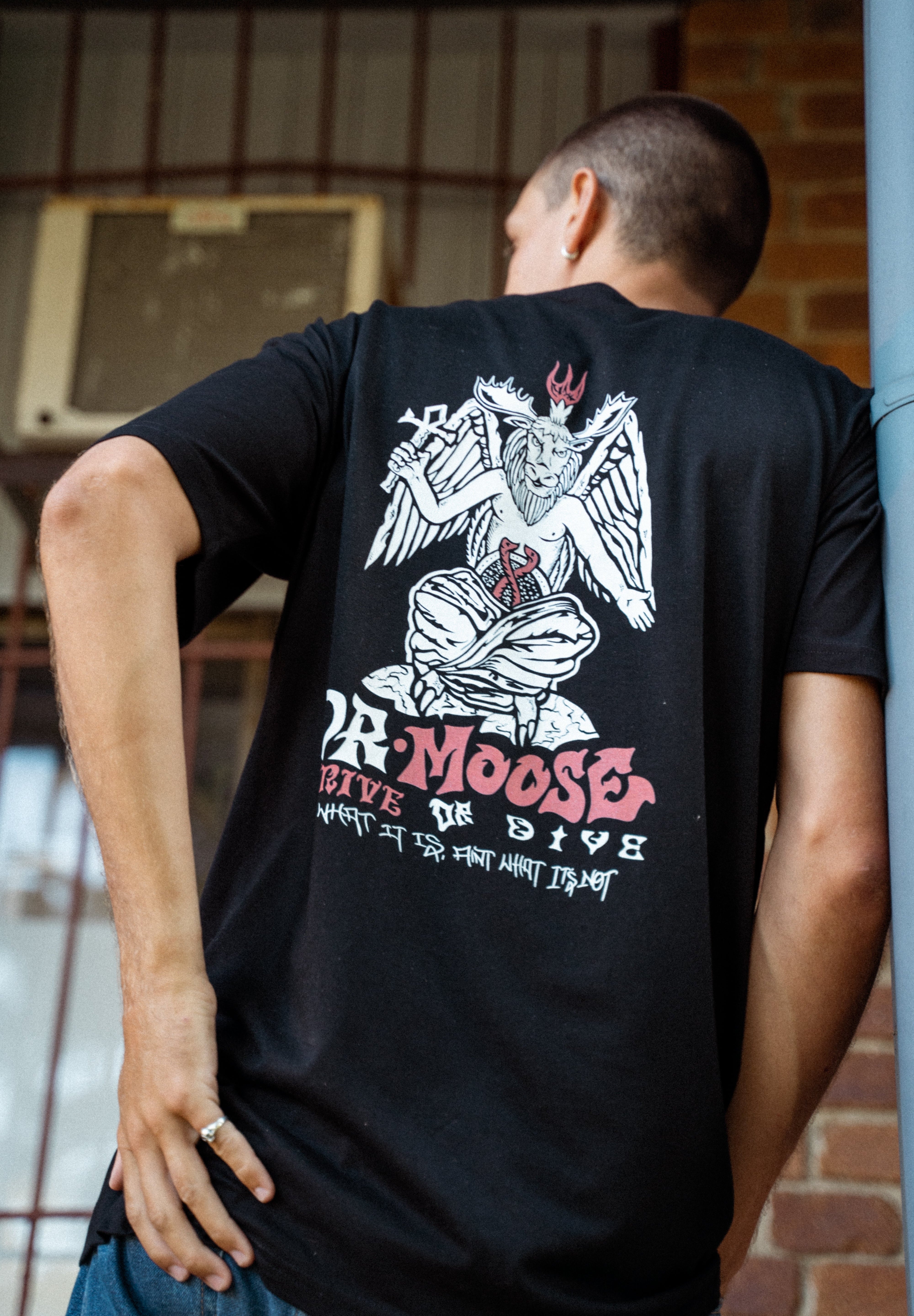 Dr.Moose T-Shirt Black / S Thrive or Dive T-Shirt