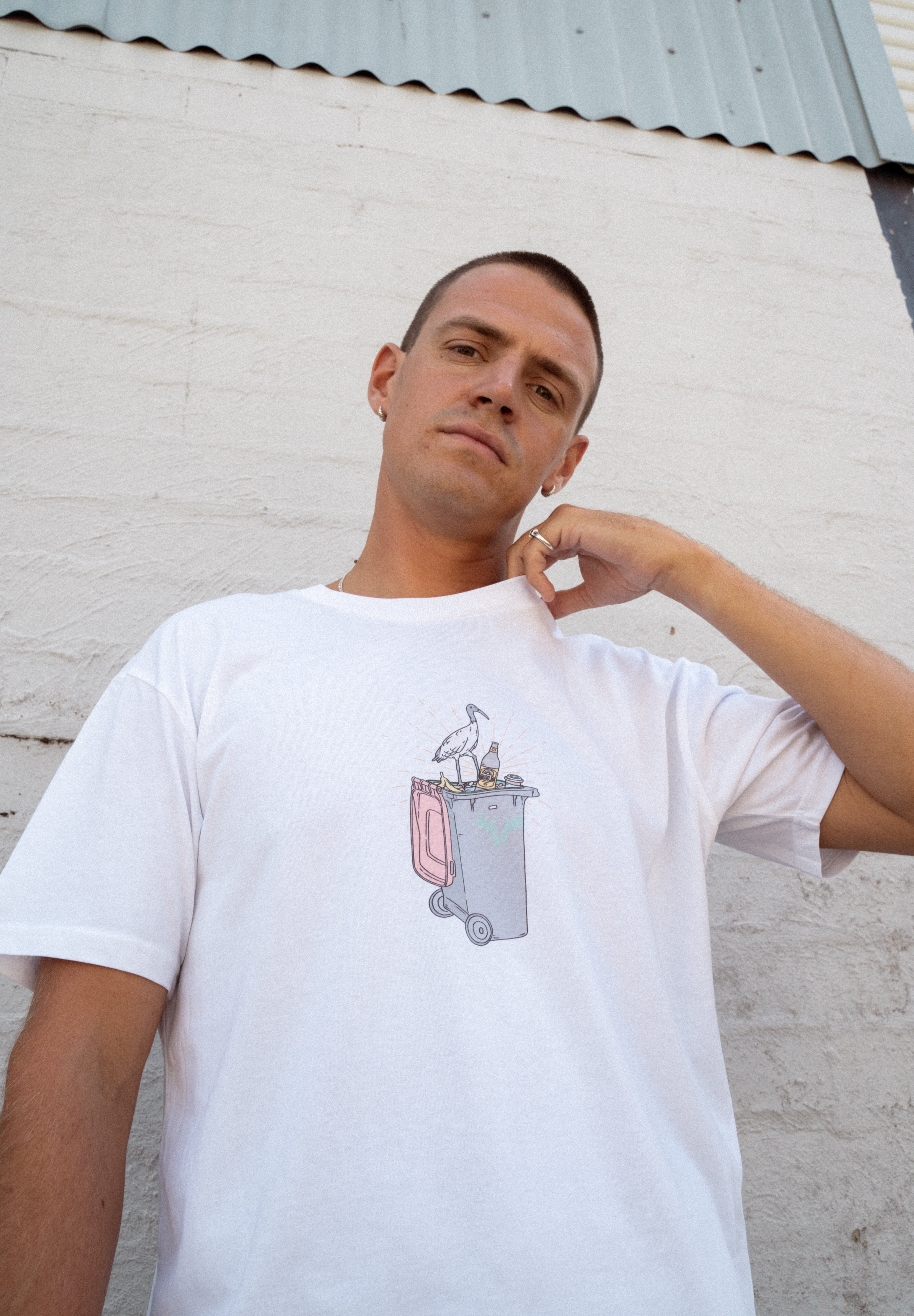 Dr.Moose T-Shirt Chicken Binner T-Shirt