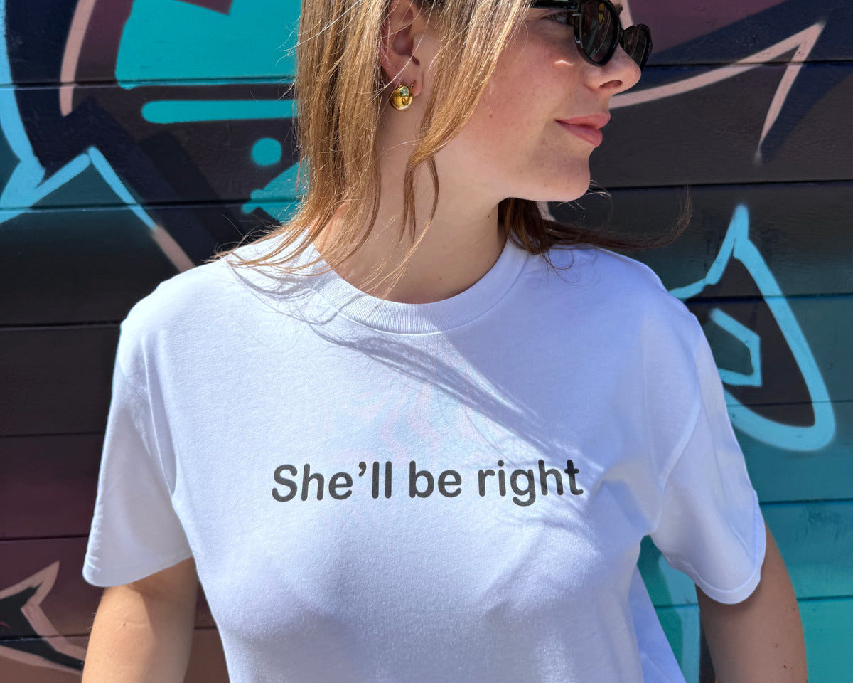 Dr.Moose T-Shirts T-Shirt She'll Be Right T-Shirt